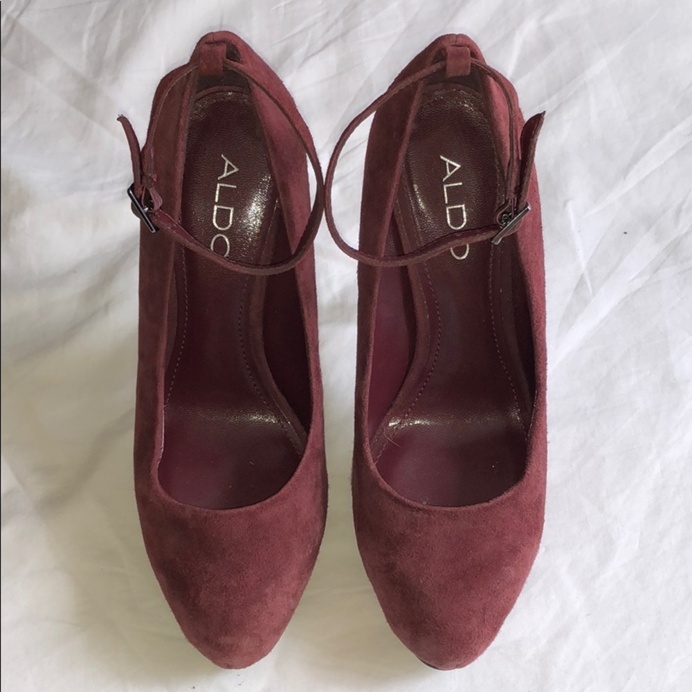 Aldo Maroon Pumps